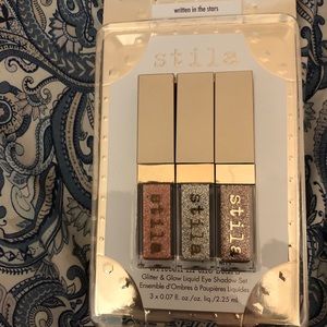 Stila glitter glow eyeshadow
